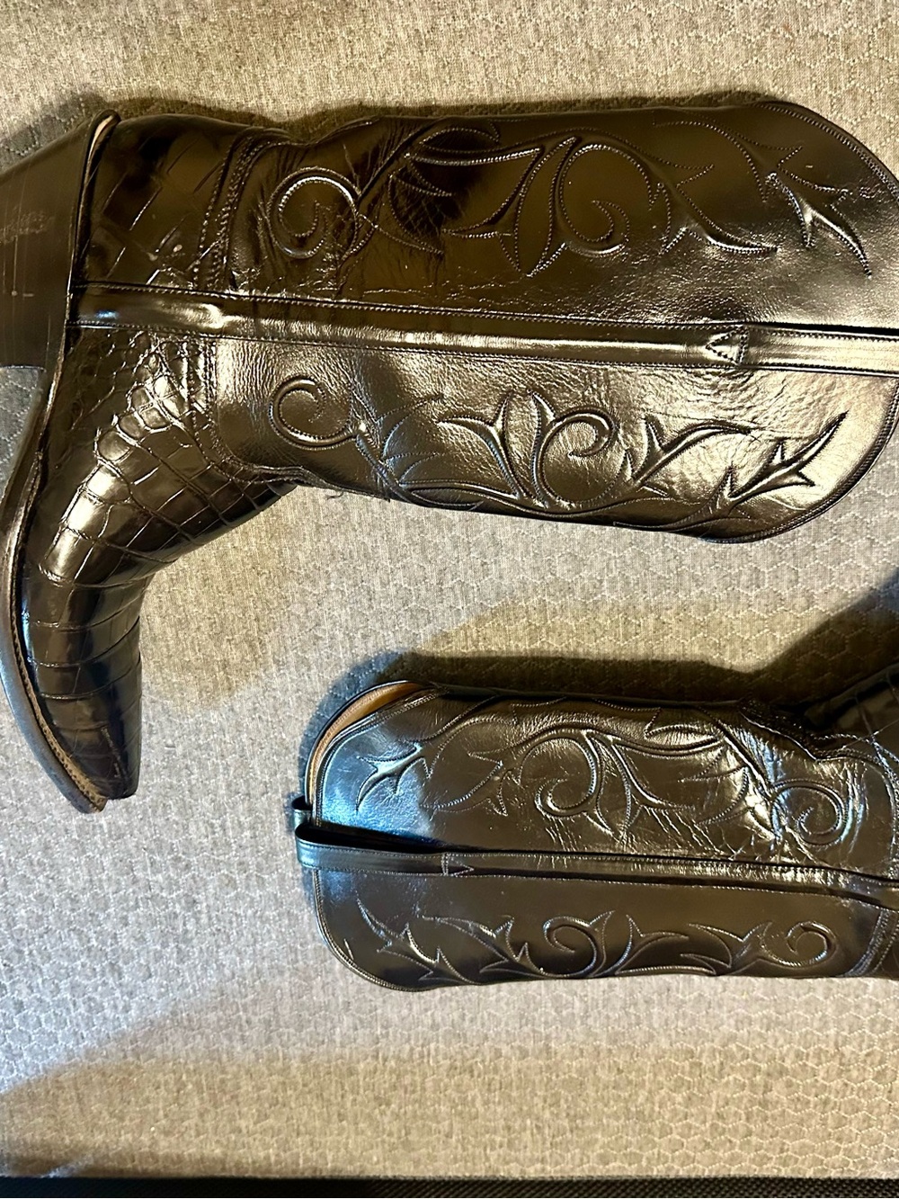 Lucchese Custom Gator Belly - Picture 10 of 16